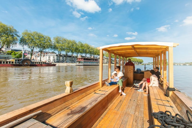 Balade en bateau sur les bord de Loire à Orléan